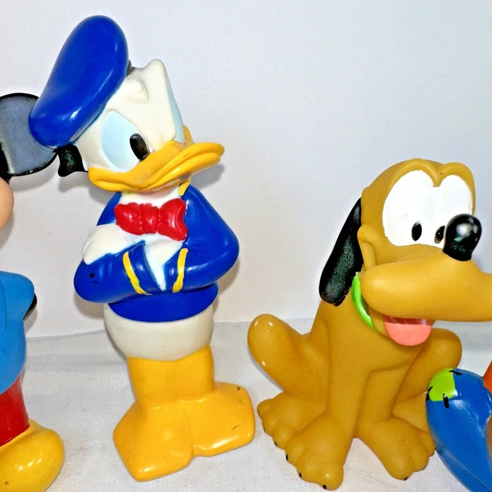 VTG Walt Disney Set of 5 Squeaky 6 Inch Figures Vinyl SOFT EVC Mickey/Minnie +3